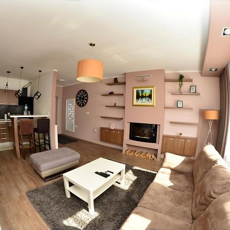 Madea Apartments Novi Sad Eksteriør billede
