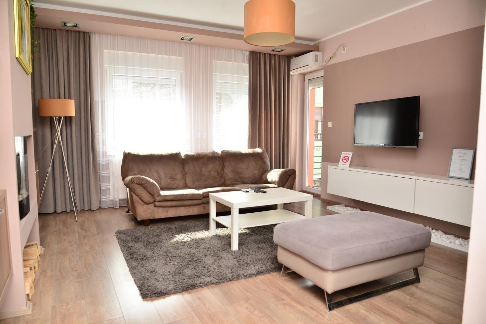 Madea Apartments Novi Sad Eksteriør billede