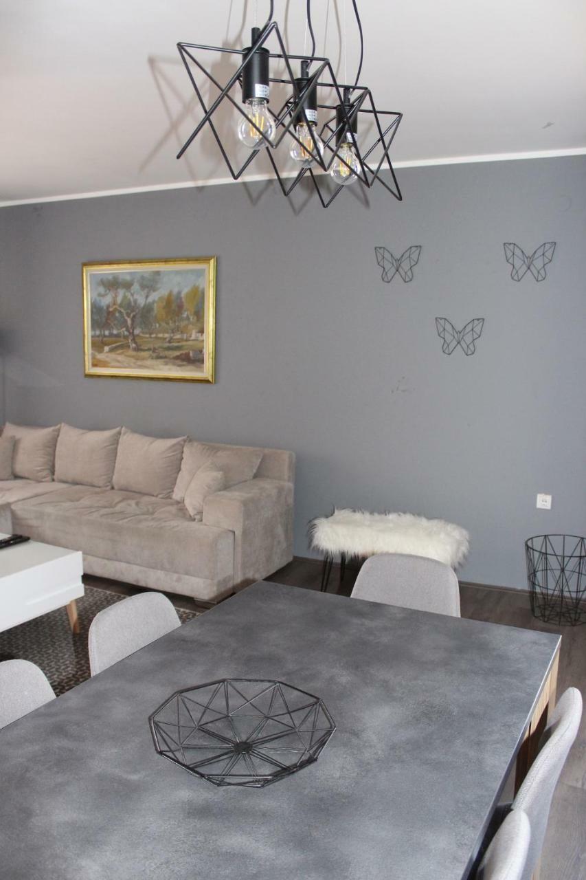 Madea Apartments Novi Sad Eksteriør billede